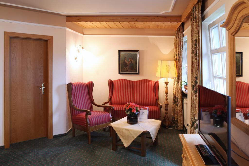 Hotel Edelweiss Garni Garmisch-Partenkirchen Room photo
