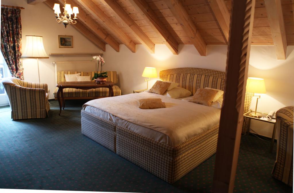 Hotel Edelweiss Garni Garmisch-Partenkirchen Room photo